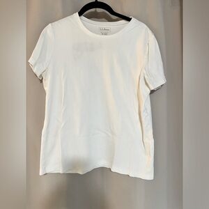L.L. Bean Tee Shirt - M